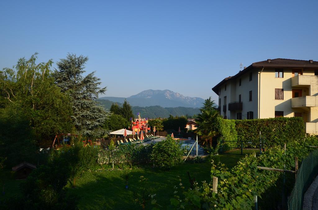 Family Hotel Primavera Levico Terme Kültér fotó