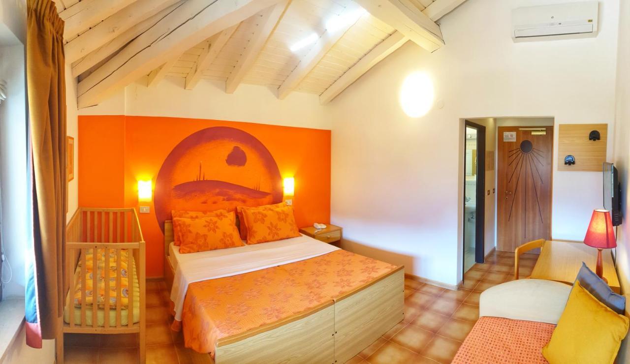 Family Hotel Primavera Levico Terme Kültér fotó